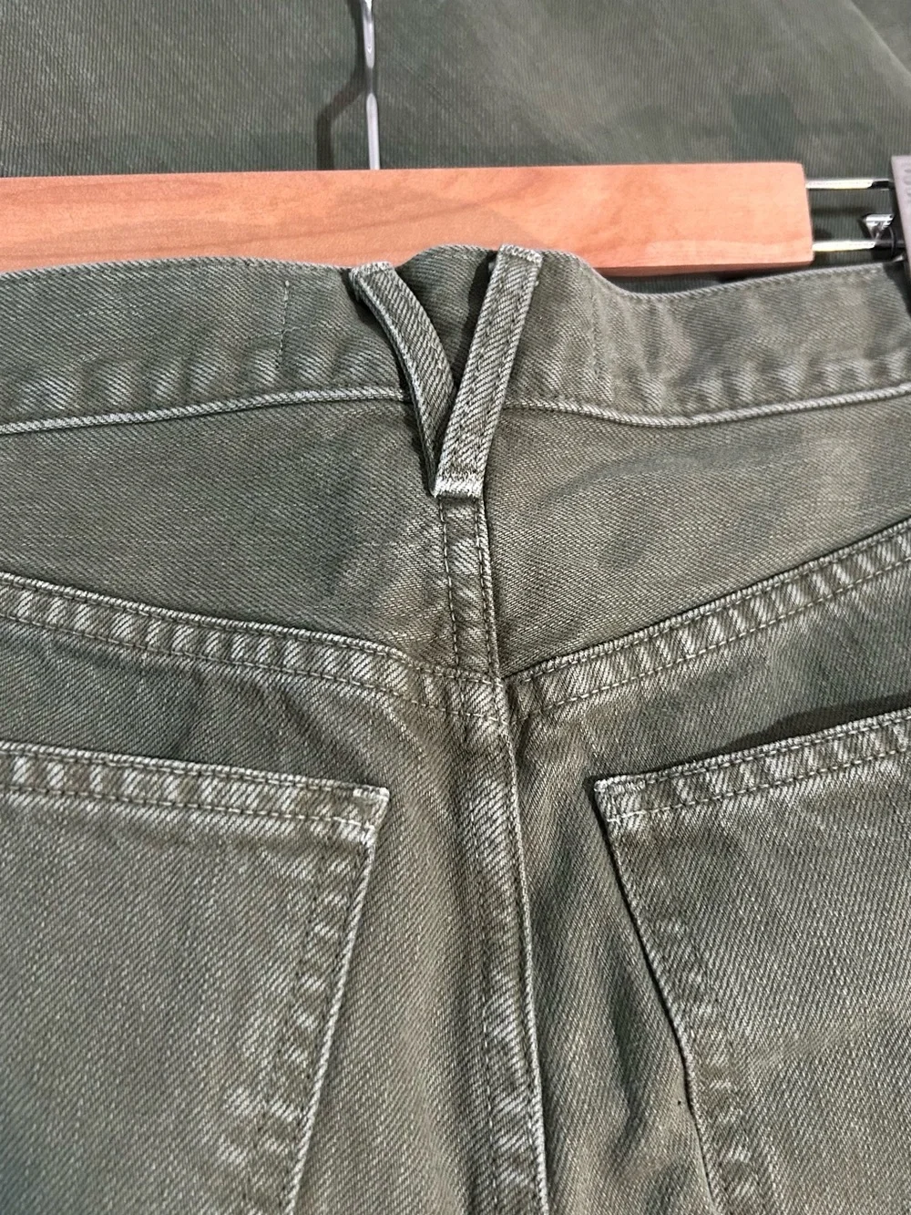Veronica Beard Taylor Relaxed Wide Leg High Rise Jeans Clover Green 28